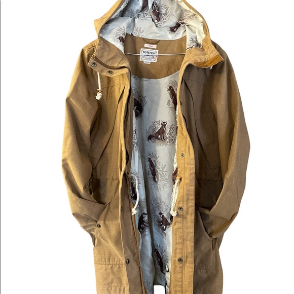 Burton Jacket -Size Large- medium weight - only wore a few times! - Picture 2 of 6